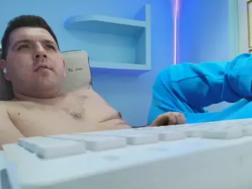 Cam4 Live Porn of Jasonjacks8