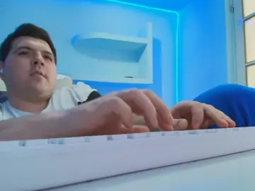 Cam4 Live Porn of Jasonjacks8