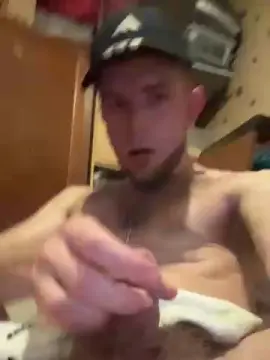 Cam4 Adult Webcam of RaveisKing75