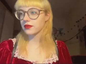 Cam4 Live Sex Cam of DanikaHuertes