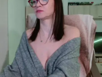 Cam4 Live Porn of VanessaLaraHot