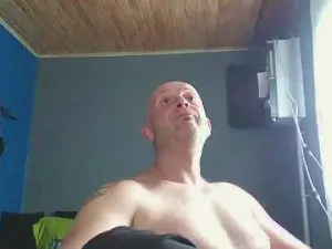 Cam4 Free Live Porn of klenne_jo