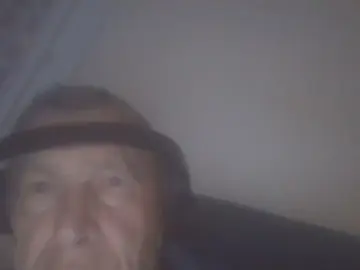 Cam4 Watch Live Sex Cams of roro1947