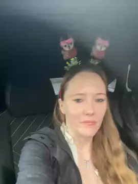 Cam4 Live Porn of Plushpie