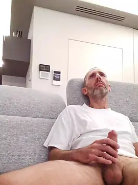 Cam4 Sex Chat of bobmi