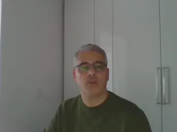 Cam4 Live Sex of nicefella73