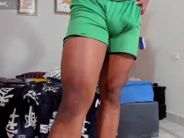 Cam4 Live Sex Cam of Khalifa_Hunter