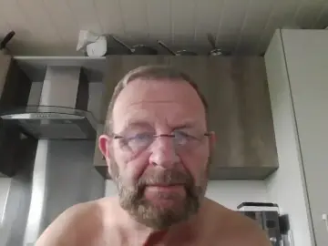 Cam4 Adult Webcam of curvycock67