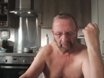 Cam4 Adult Webcams of curvycock67