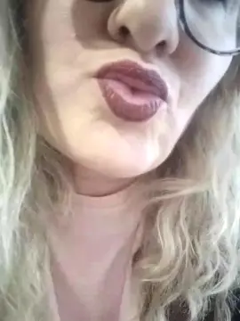 Cam4 Live Porn of CristinaSexy077