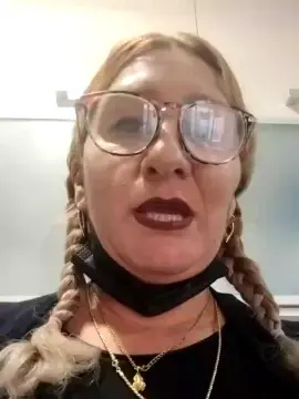 Cam4 Free Porn Cam of CristinaSexy077