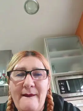 CristinaSexy077 from cam4