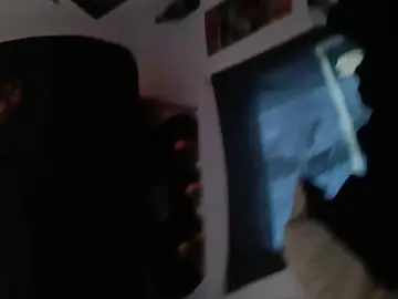 Cam4 Live Porn of JimiRockstar79