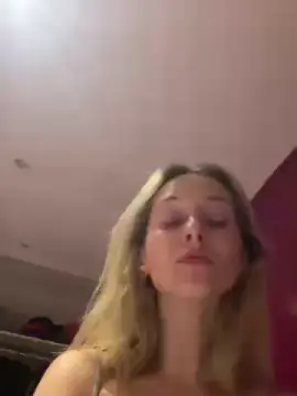 Cam4 Free Live Porn of pureangelxx