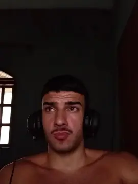 Cam4 Live Porn of robsonhaha