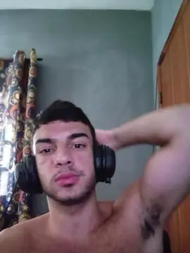 Cam4 Live Porn of robsonhaha