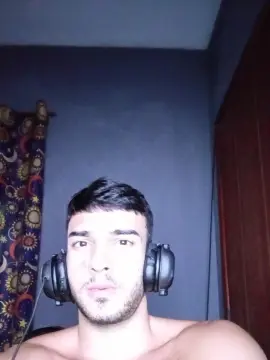 Cam4 Watch Live Sex Cams of robsonhaha