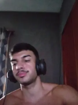 Cam4 Free Porn Cam of robsonhaha