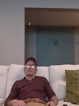 Cam4 Free Porn Cam of Bertdudleylimp1