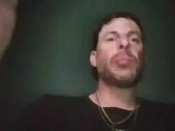 Cam4 Live Porn of Willing2fuku