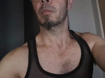 Cam4 Live Sex Cam of TopButton