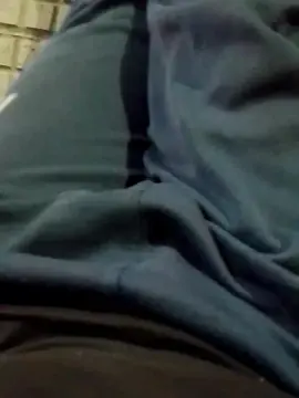 Cam4 Live Sex Cam of alejhecmen_Pori