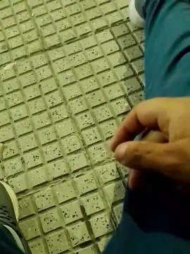 Cam4 Live Sex of alejhecmen_Pori