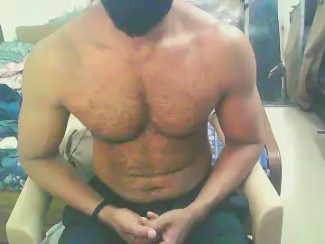 Cam4 Live Porn of boldinddude