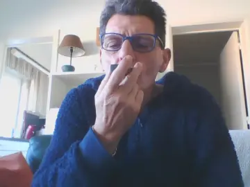 Cam4 Sex Chat of lossee3