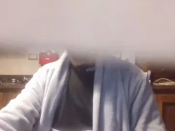 Cam4 Free Live Porn of stranzl23