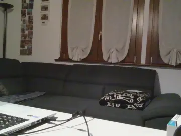 Cam4 Free Live Porn of locas94