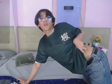 NeonAdonis from cam4