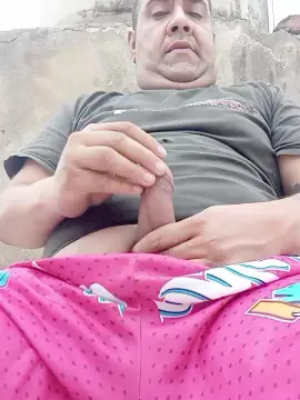 Cam4 Free Live Porn of crislecherosexy