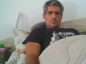 moretoxxx_hot from cam4