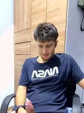 Cam4 Adult Video Chat of Esteban19PG