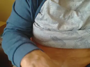 Cam4 Free Porn Cam of 1mittwoch