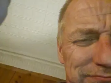 Cam4 Nude Webcam of Newbiedreamer