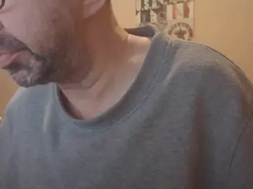 Cam4 Live Sex of feoperomajo1