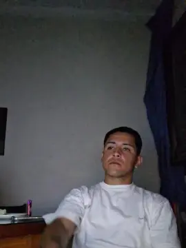 Martiinhub69 from cam4