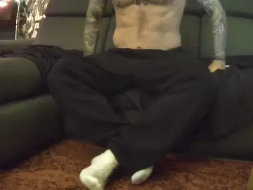 Cam4 Live Porn of Paolinoroma