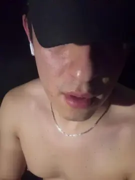 Cam4 Live Porn of mauriciojaureg5