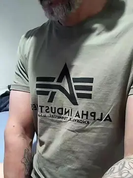 Cam4 Live Sex of Garra47