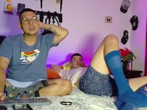 Cam4 Live Porn of Nymphobuddies