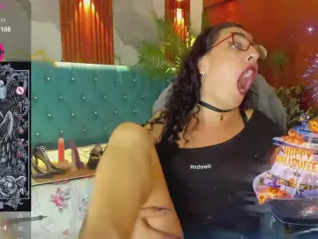 Cam4 Nude Webcam of Sabrina_dupont