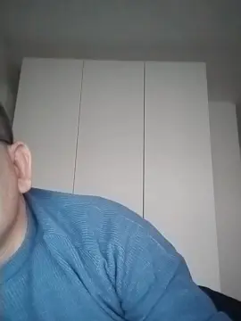 Cam4 Nude Webcam of enzo733