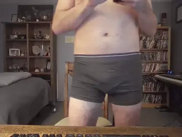 Cam4 Live Sex of chrisw8181