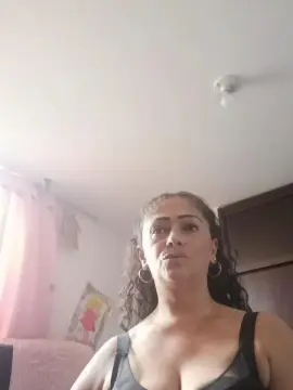 MeganTaylor777 from cam4