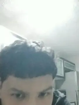 Cam4 Sex Chat of boy_hot33