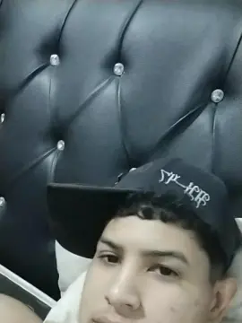 Cam4 Nude Webcam of boy_hot33