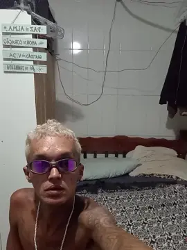 Cam4 Best Webcam of Juninho_cria